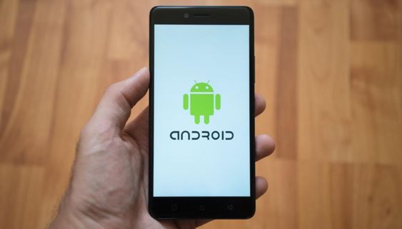 Android 12 sarà presto disponibile ma sarà per pochi