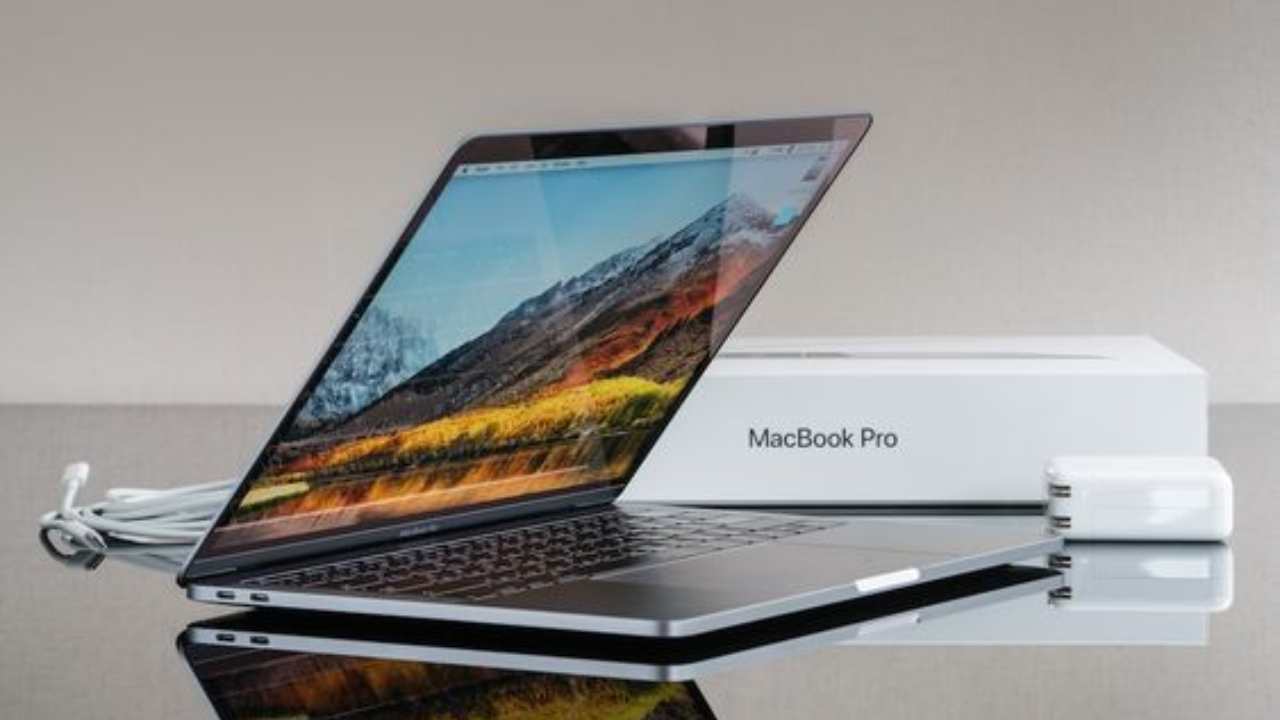 Panico tra i possessori di MacBook: il nuovo aggiornamento è letale per alcuni dispositivi?