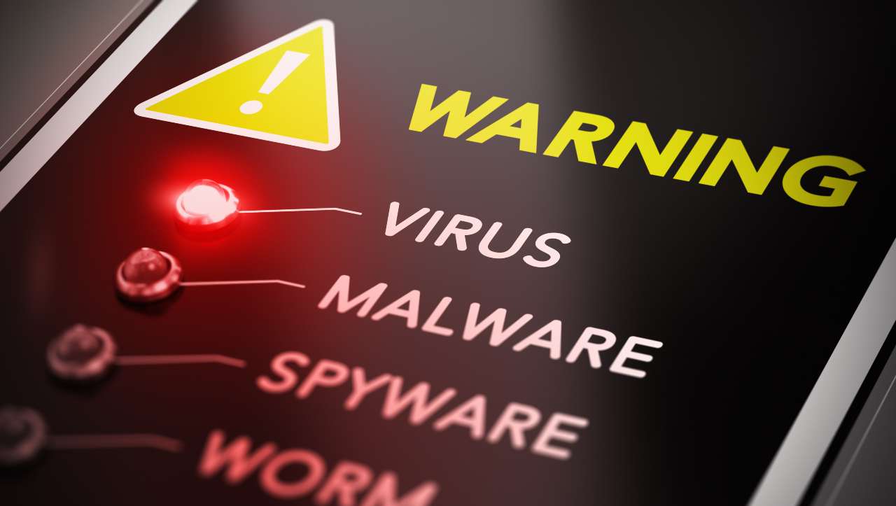 Malware attacca dispositivi Android: è corsa all'eliminazione delle app infette