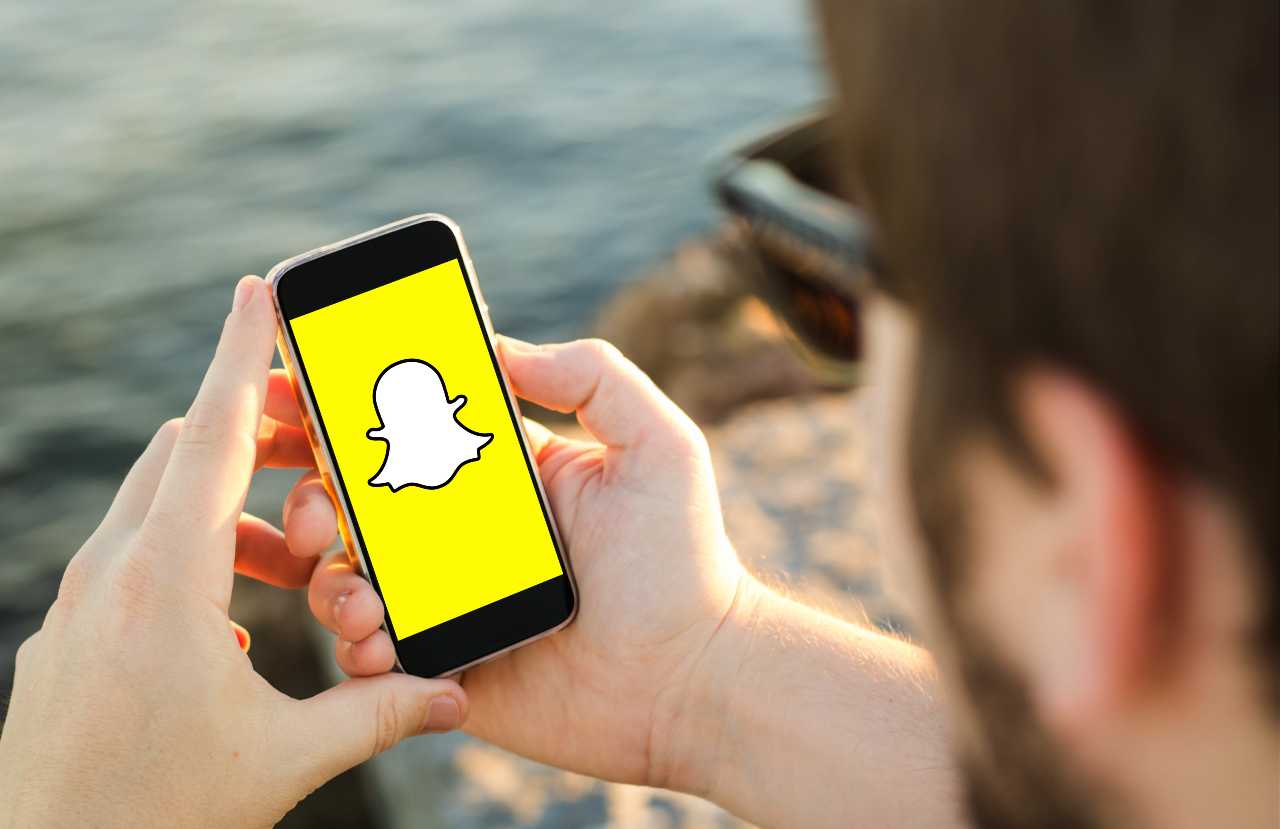 Snapchat 20220216 tech