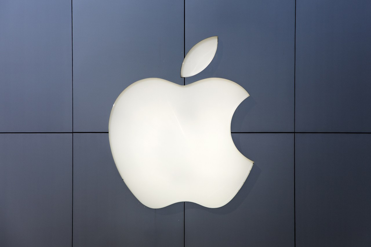 Apple, un nuovo aggiornamento del sistema operativo del Mac. Tutte le novità (Adobe Stock)