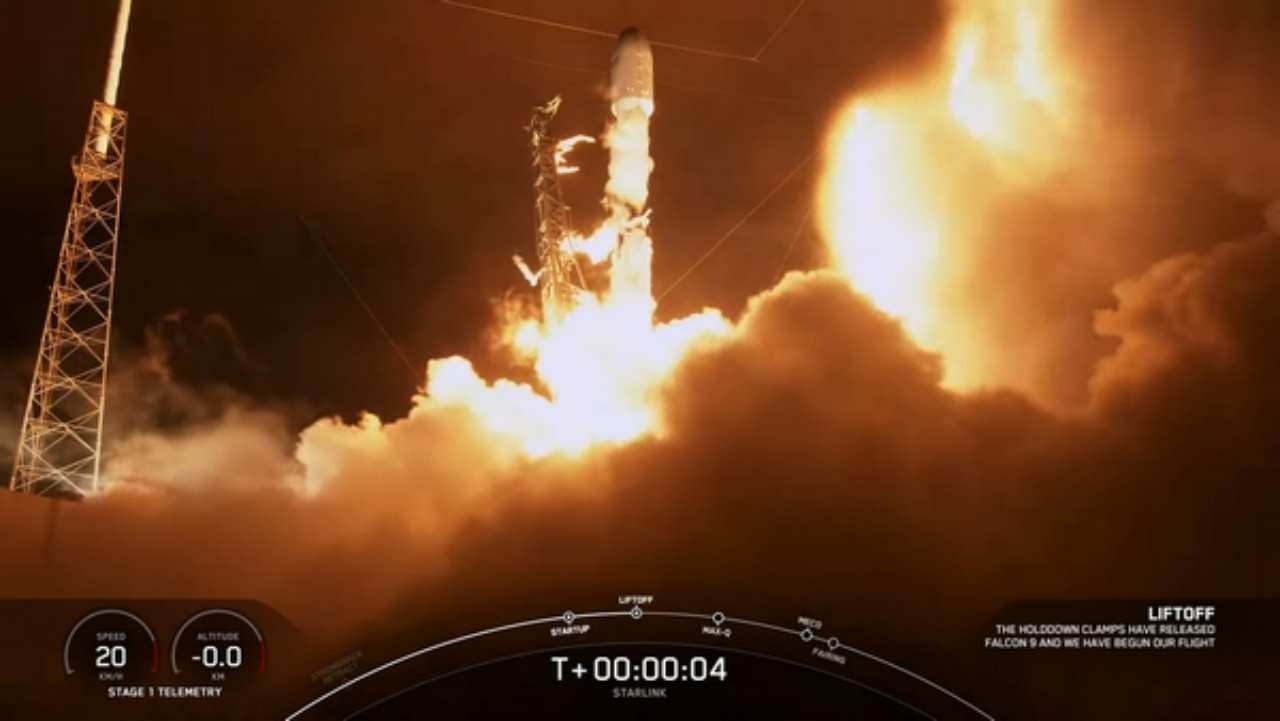 Elon Musk e il suo 12esimo atterraggio perfetto con SpaceX
