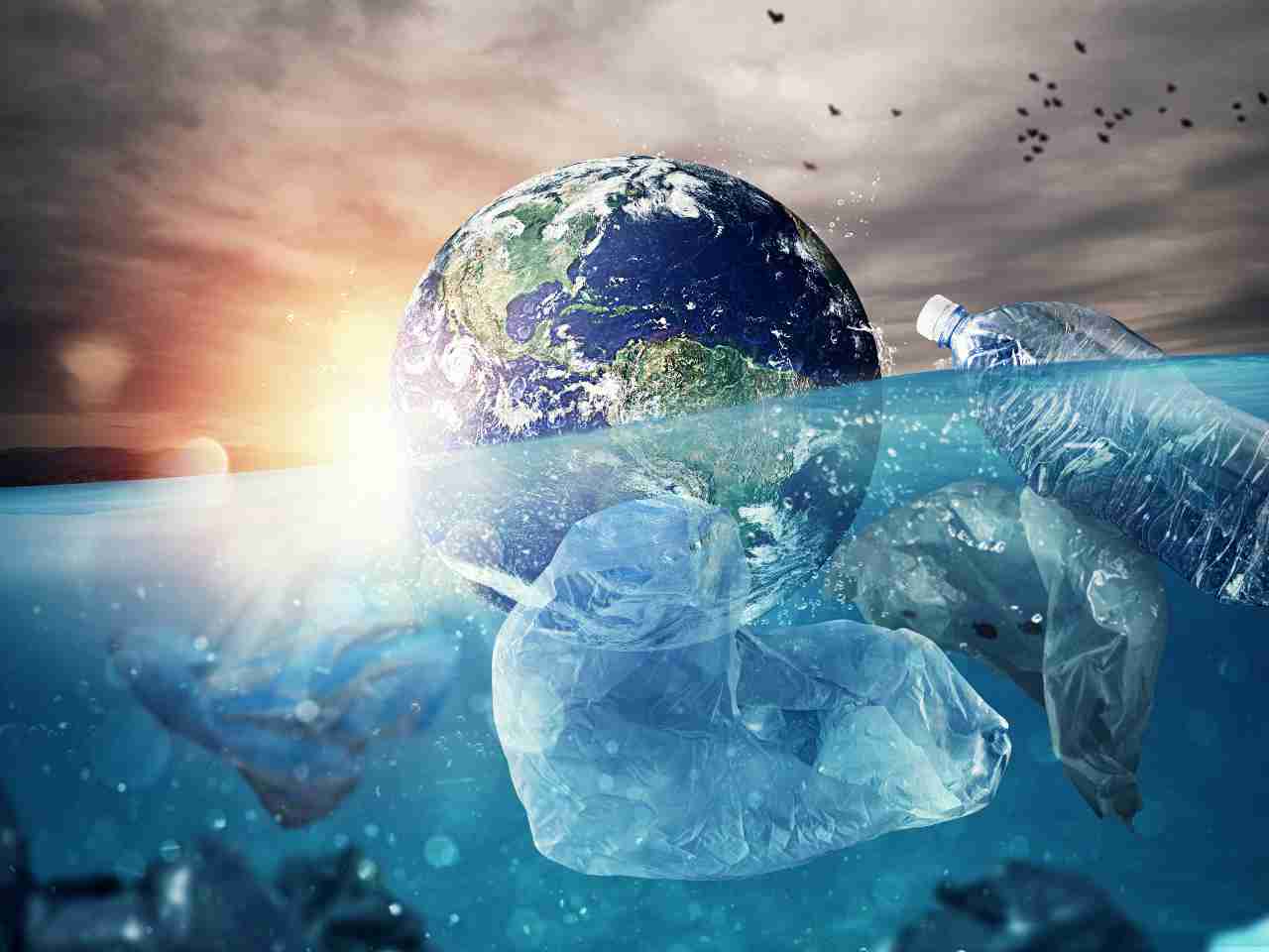 Inquinamento plastica 20220502 tech
