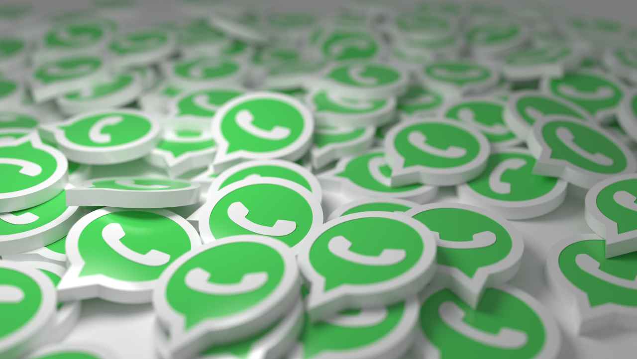 WhatsApp funzionerà direttamente dagli smartglass Ray-Ban Stories e sarà fantastico