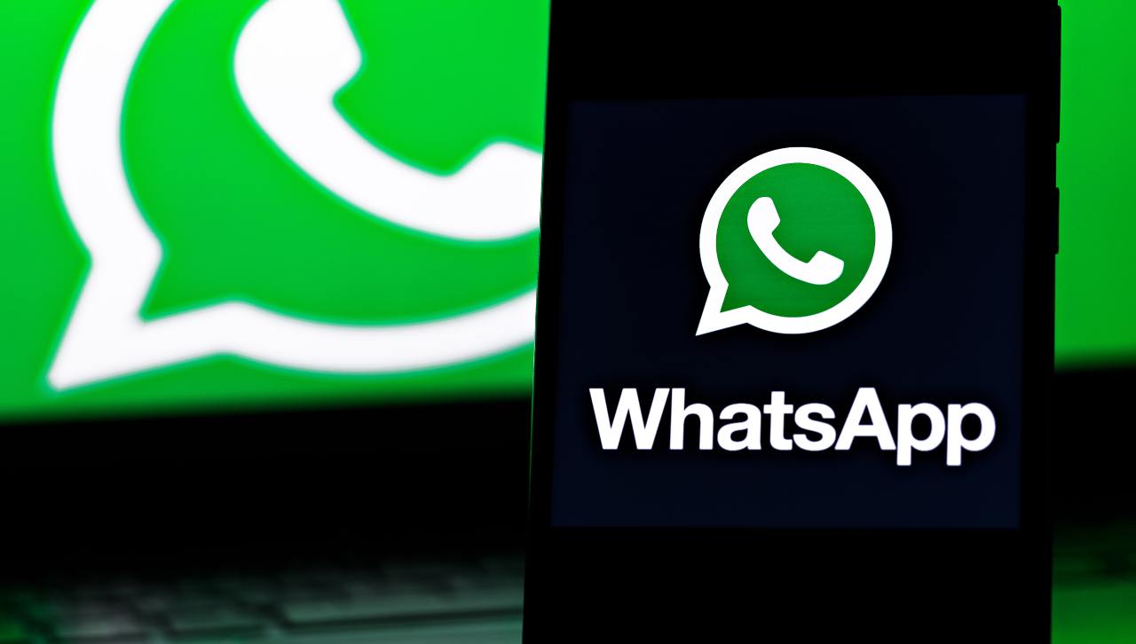 WhatsApp sarà a pagamento per la versione Premium: ecco le features che avrà in più