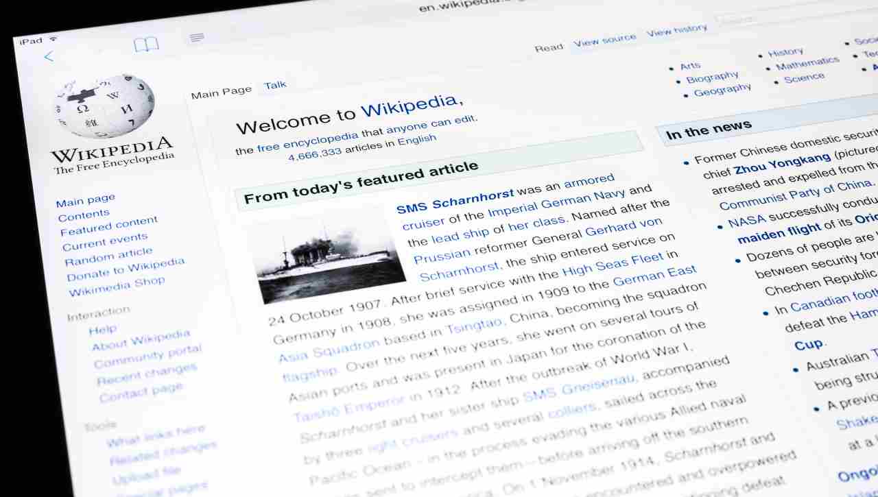 Wikipedia non si lascia intimidire e risponde agli attacchi della Russia: ecco la vicenda