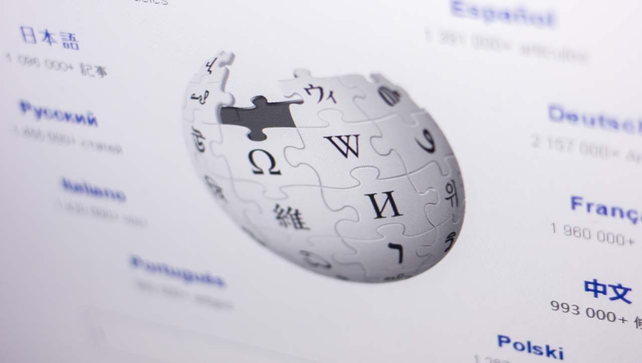 Wikipedia non si lascia intimidire e risponde agli attacchi della Russia: ecco la vicenda