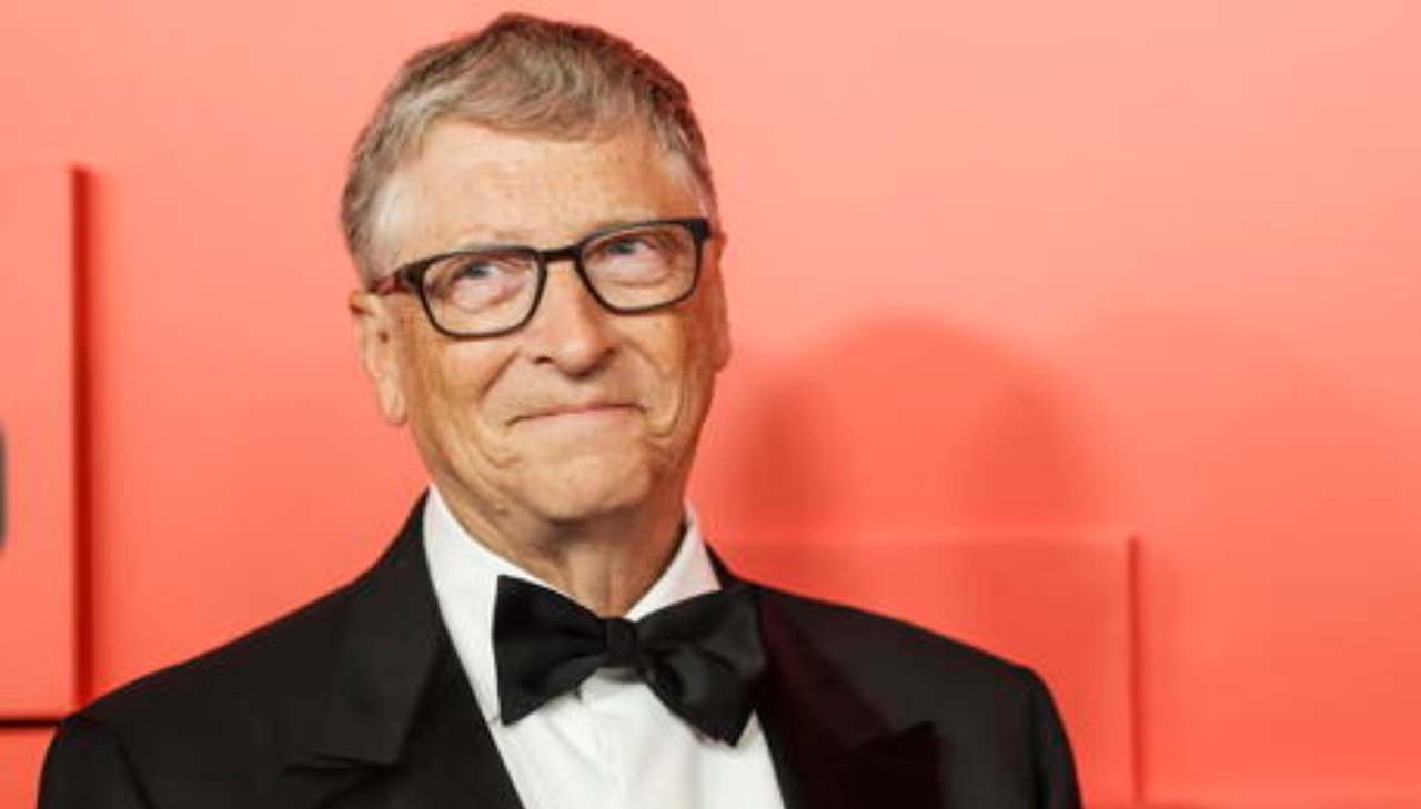 Bill Gates diventerà un "piccolo borghese" donando tutti i suoi beni ad una associazione